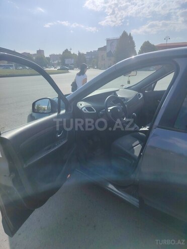 Renault Grand Scenic 2009, 290,000 km - 1.5 l - Gəncə