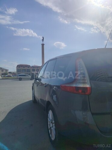 Renault Grand Scenic 2009, 290,000 km - 1.5 l - Gəncə