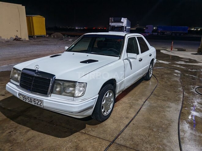 Mercedes E 200 d 1993, 276,543 km - 2.0 л - Bakı