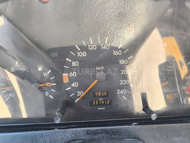 Mercedes C 180 1995, 331,412 km - 1.8 l - Xudat