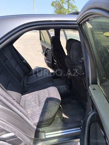 Mercedes C 180 1995, 331,412 km - 1.8 l - Xudat