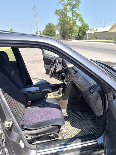 Mercedes C 180 1995, 331,412 km - 1.8 l - Xudat