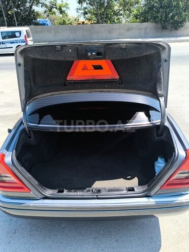 Mercedes C 180 1995, 331,412 km - 1.8 l - Xudat