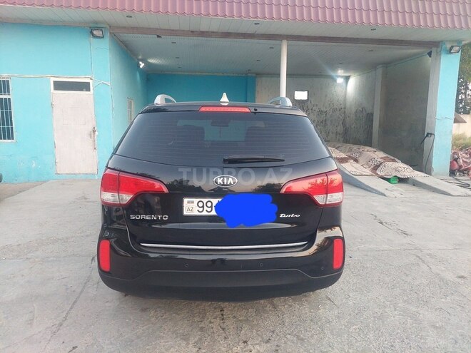 Kia Sorento 2013, 27,000 km - 2.4 l - Ucar