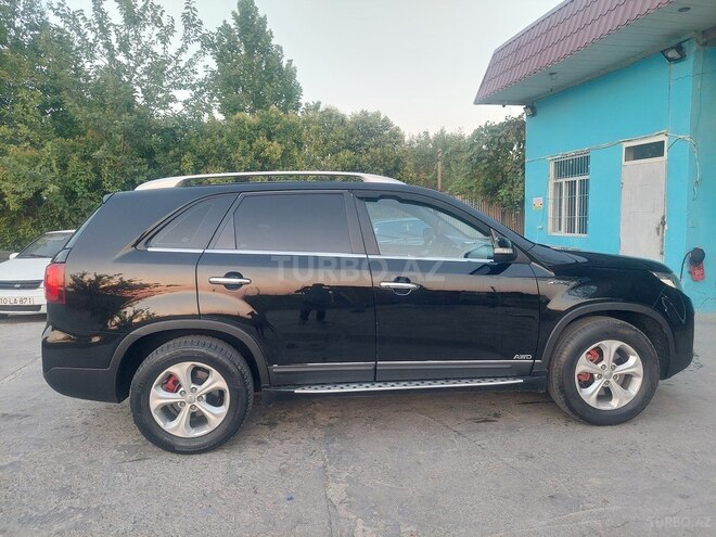 Kia Sorento 2013, 27,000 km - 2.4 l - Ucar