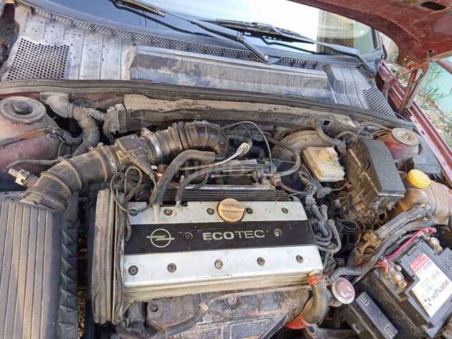 Opel Vectra 1996, 180,000 km - 1.8 л - Bakı