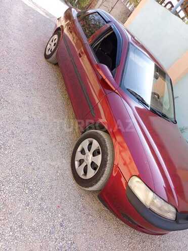 Opel Vectra 1996, 180,000 km - 1.8 л - Bakı