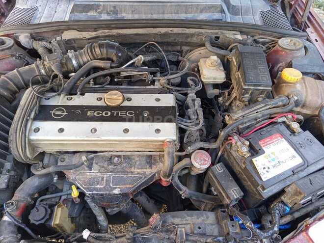 Opel Vectra 1996, 180,000 km - 1.8 л - Bakı