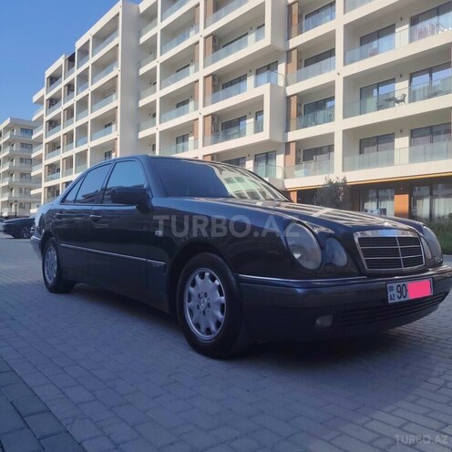 Mercedes E 230 1996, 412,000 km - 2.3 l - Bakı