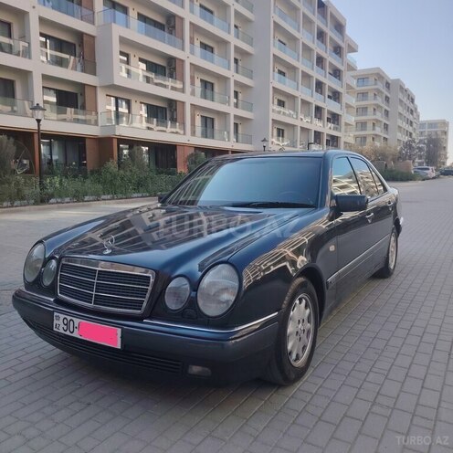 Mercedes E 230 1996, 412,000 km - 2.3 l - Bakı