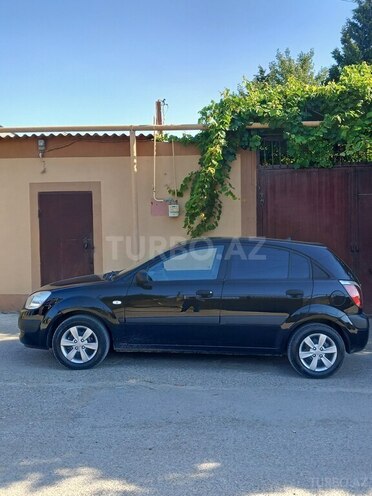 Kia Rio 2009, 196,000 km - 1.4 l - Bakı