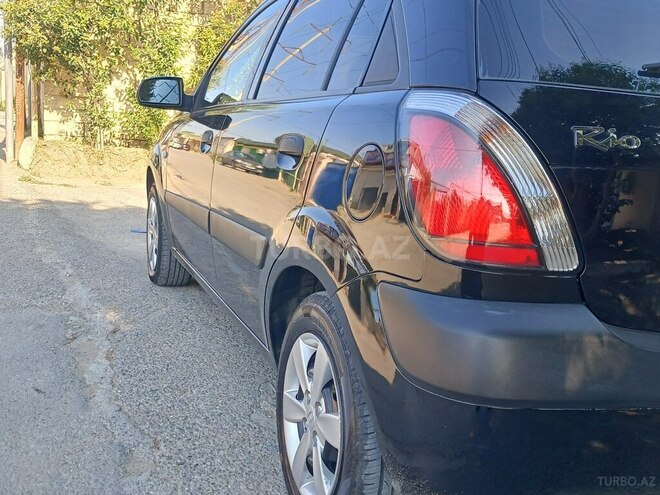 Kia Rio 2009, 196,000 km - 1.4 l - Bakı