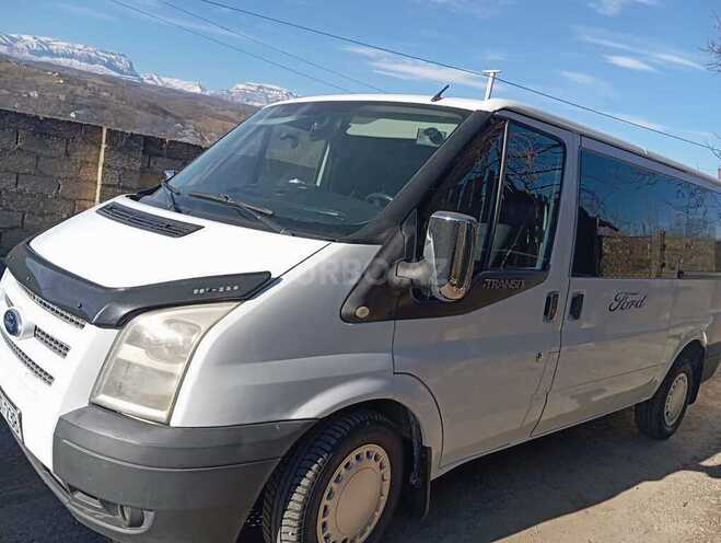 Ford Transit 2011, 230,000 km - 2.2 l - Qusar