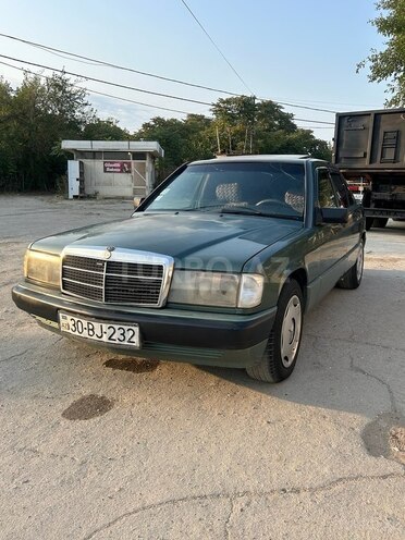 Mercedes 190 1992, 155,000 km - 1.8 л - Bakı