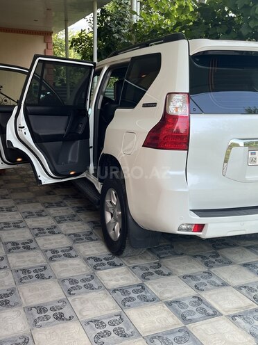Toyota Land Cruiser Prado 2011, 228,580 km - 2.7 l - Qəbələ