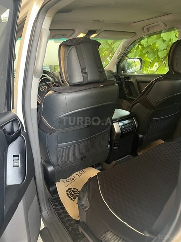 Toyota Land Cruiser Prado 2011, 228,580 km - 2.7 l - Qəbələ
