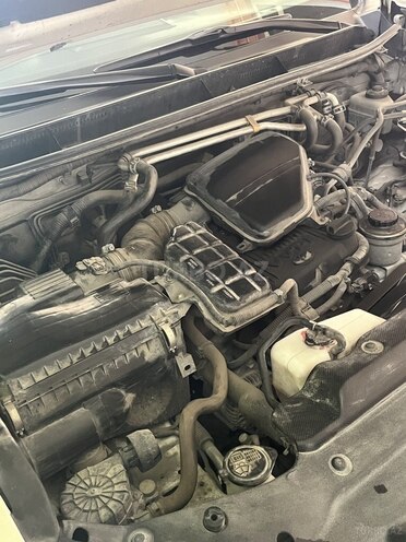 Toyota Land Cruiser Prado 2011, 228,580 km - 2.7 l - Qəbələ