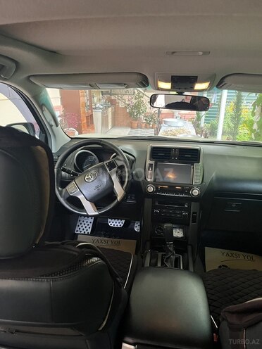 Toyota Land Cruiser Prado 2011, 228,580 km - 2.7 l - Qəbələ