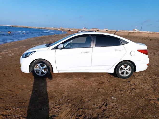 Hyundai Accent 2012, 158,000 km - 1.6 l - Bakı