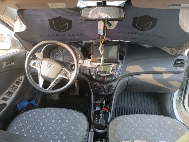 Hyundai Accent 2012, 158,000 km - 1.6 l - Bakı