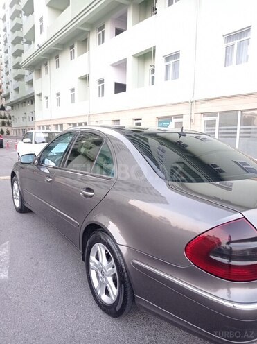 Mercedes E 220 d 2007, 324,000 km - 2.2 l - Bakı