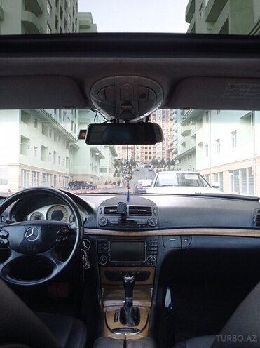 Mercedes E 220 d 2007, 324,000 km - 2.2 l - Bakı