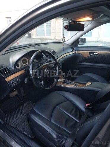 Mercedes E 220 d 2007, 324,000 km - 2.2 l - Bakı
