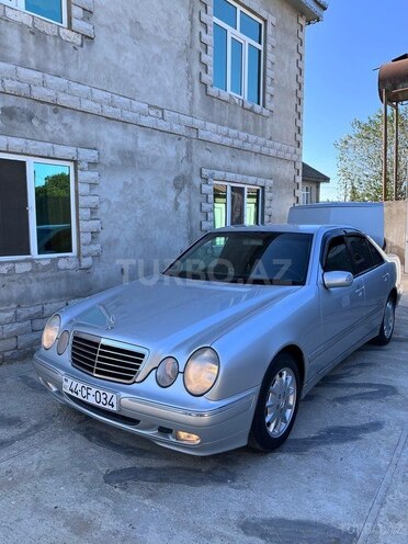 Mercedes E 240 2000, 210,000 km - 2.4 l - Masallı