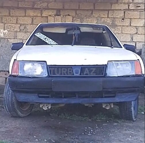 LADA (VAZ) 2108 1986, 200,000 km - 1.5 л - Ucar