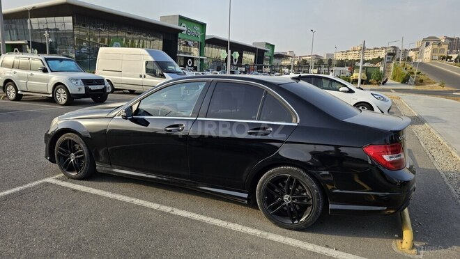 Mercedes C 250 2011, 187,000 km - 1.8 l - Bakı