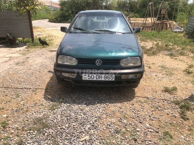 Volkswagen Golf 1996, 129,172 km - 1.8 l - Göyçay