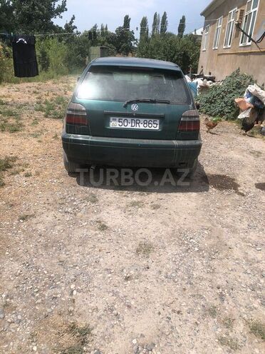 Volkswagen Golf 1996, 129,172 km - 1.8 l - Göyçay
