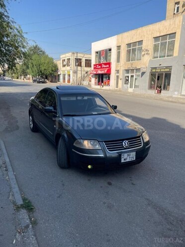 Volkswagen Passat 2002, 302,500 km - 1.8 l - Xırdalan