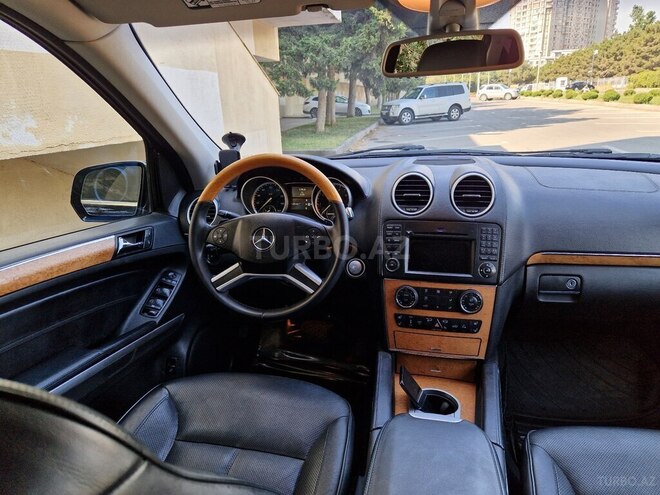 Mercedes GL 500 4MATIC 2010, 115,000 km - 5.5 l - Bakı