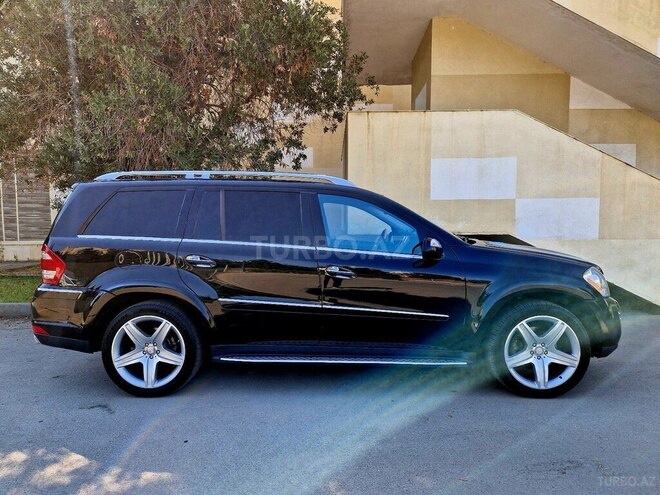 Mercedes GL 500 4MATIC 2010, 115,000 km - 5.5 l - Bakı