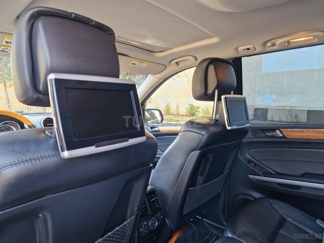 Mercedes GL 500 4MATIC 2010, 115,000 km - 5.5 l - Bakı
