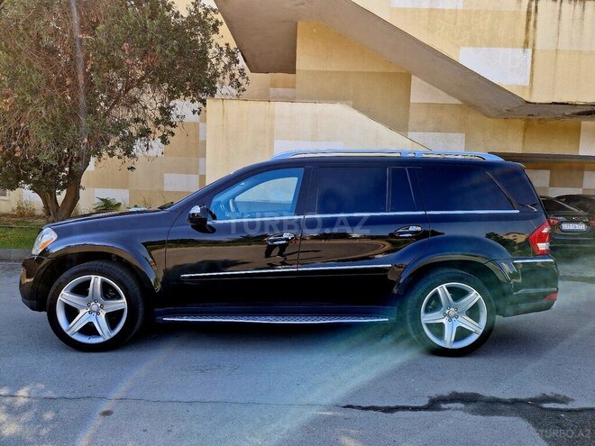 Mercedes GL 500 4MATIC 2010, 115,000 km - 5.5 l - Bakı