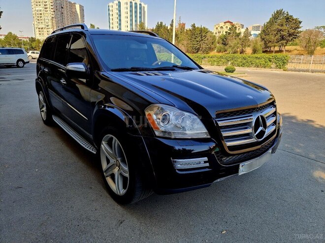 Mercedes GL 500 4MATIC 2010, 115,000 km - 5.5 l - Bakı