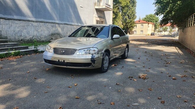 Nissan Sunny 2006, 320,000 km - 1.3 l - İsmayıllı