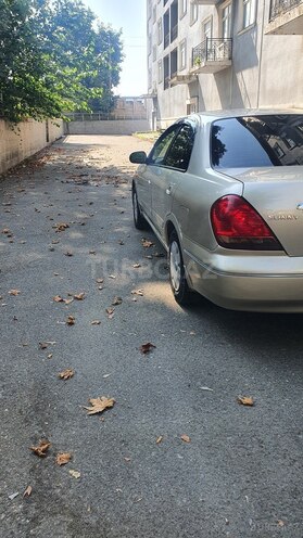 Nissan Sunny 2006, 320,000 km - 1.3 l - İsmayıllı