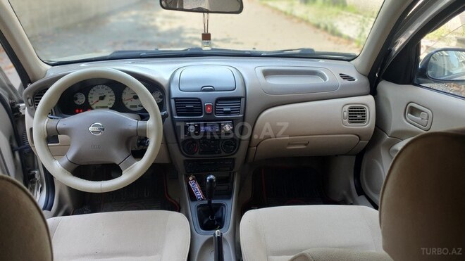 Nissan Sunny 2006, 320,000 km - 1.3 l - İsmayıllı
