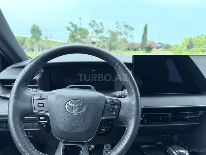 Toyota Camry 2024, 12,000 km - 2.0 l - Bakı