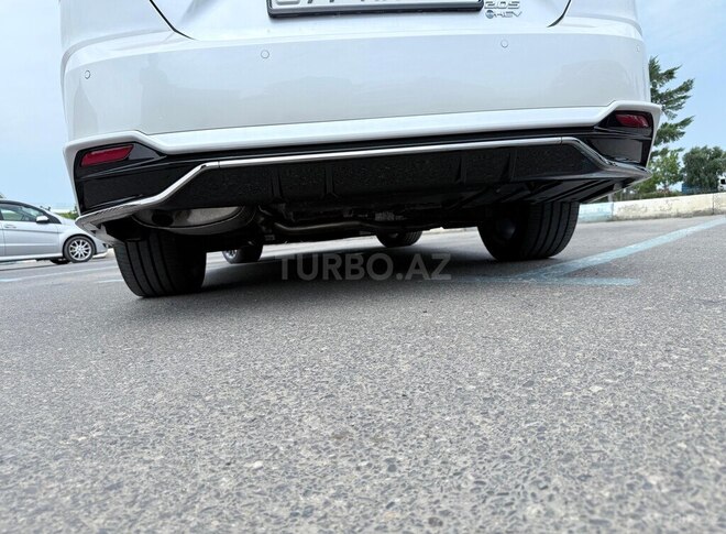 Toyota Camry 2024, 12,000 km - 2.0 l - Bakı