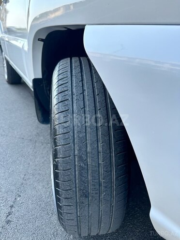 Kia Sportage 2006, 186,000 km - 2.0 l - Sumqayıt