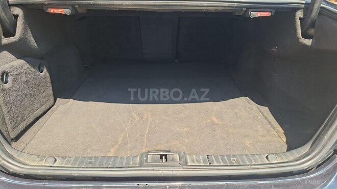 Mercedes E 270 2002, 369,000 km - 2.7 l - Bakı