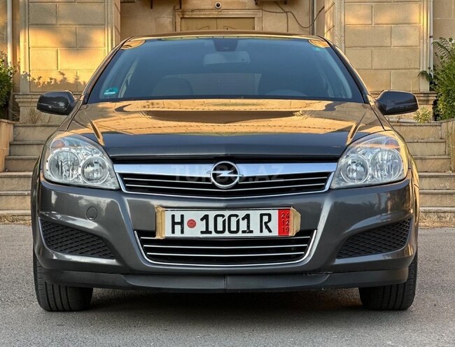 Opel Astra 2009, 204,512 km - 1.4 l - Bakı