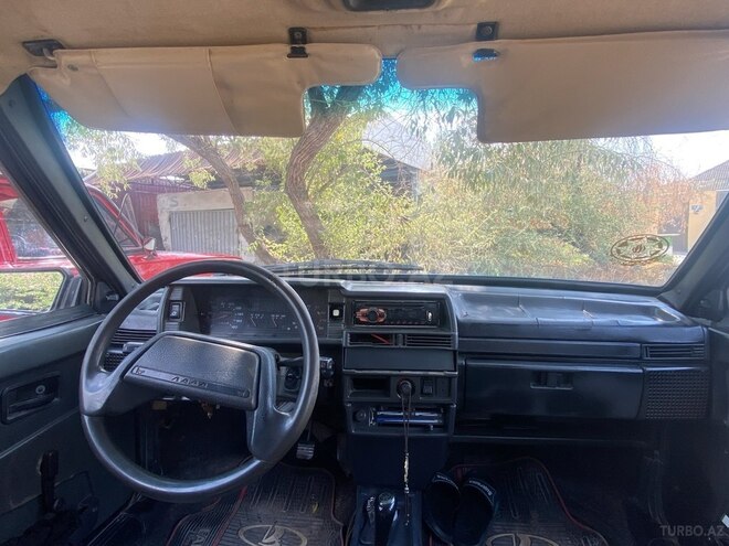 LADA (VAZ) 21099 1993, 200,000 km - 1.5 л - Saatlı
