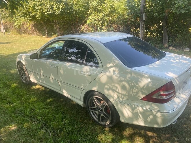 Mercedes C 230 2004, 380,000 km - 1.8 л - İsmayıllı