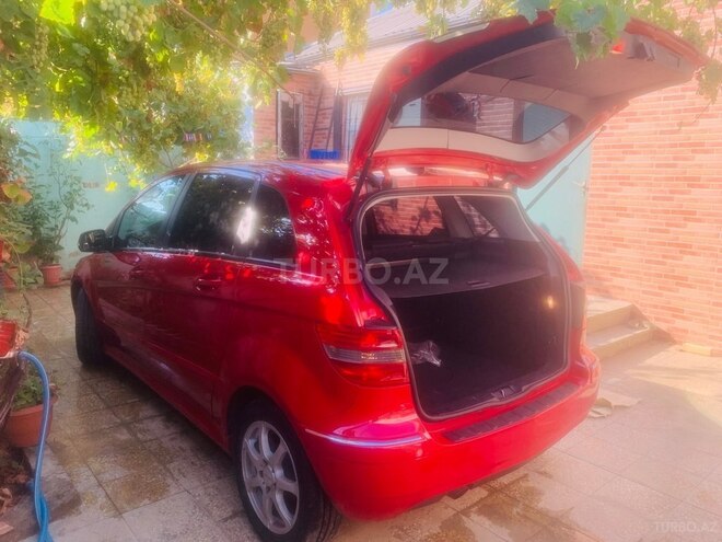 Mercedes B 170 2009, 127,500 km - 1.7 л - Bakı