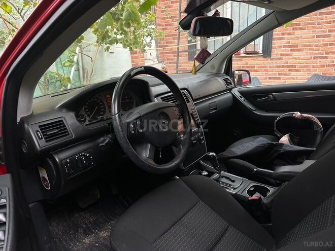 Mercedes B 170 2009, 127,500 km - 1.7 л - Bakı
